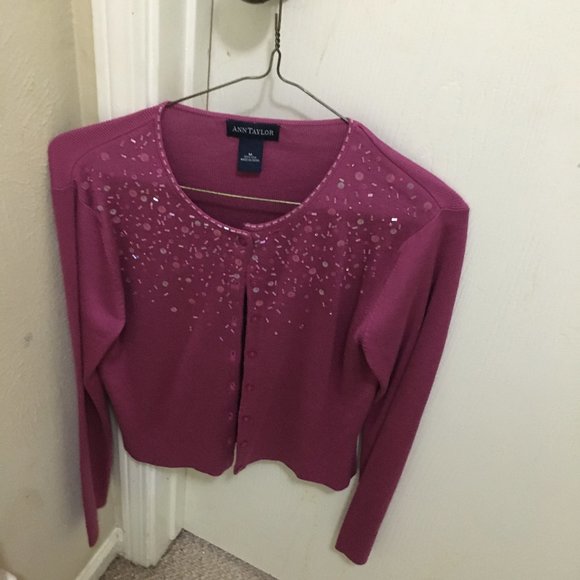 Raspbery cardigan sweater - Picture 2 of 4